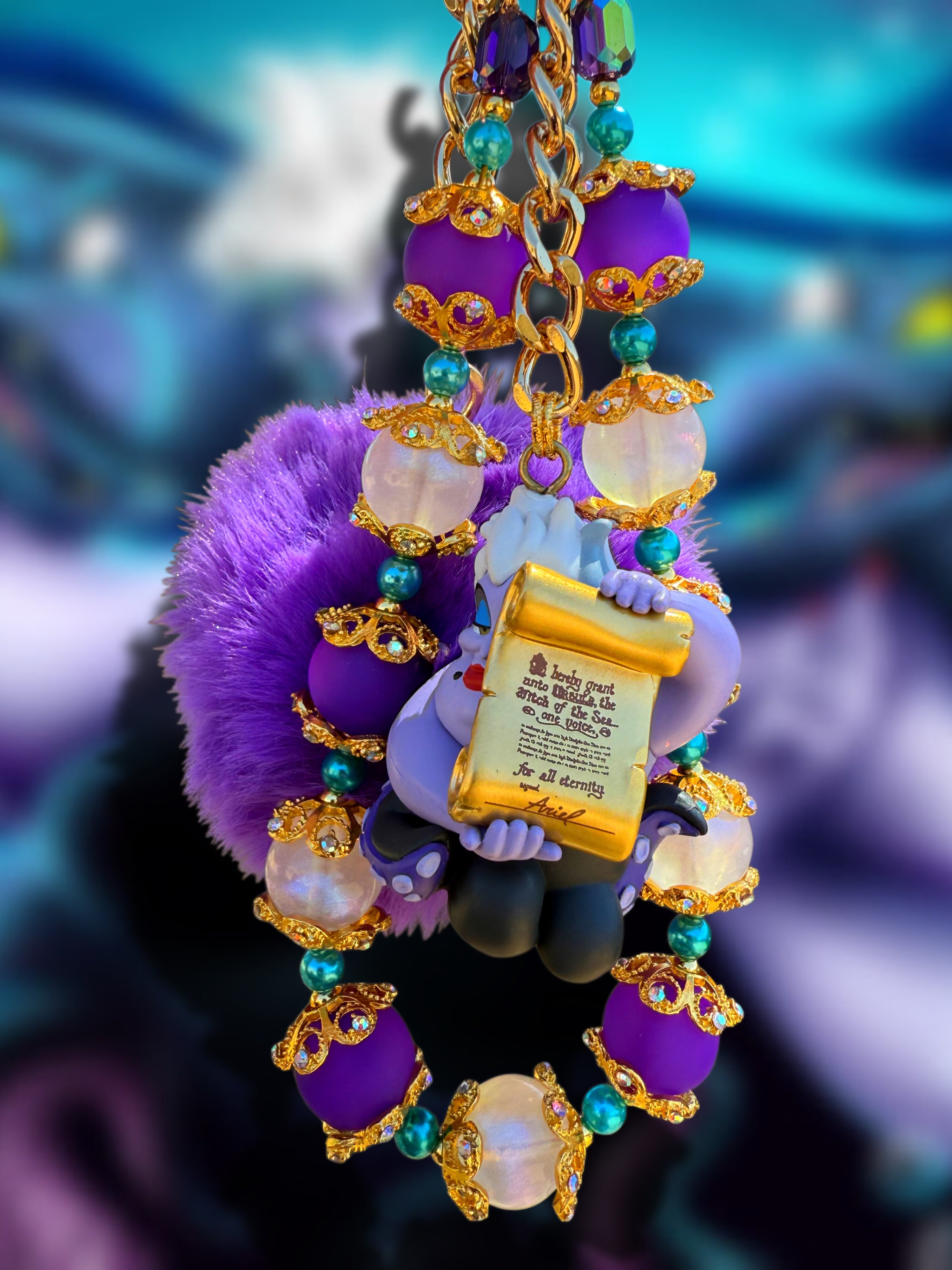 Ursula charm ⚜️💜✨
