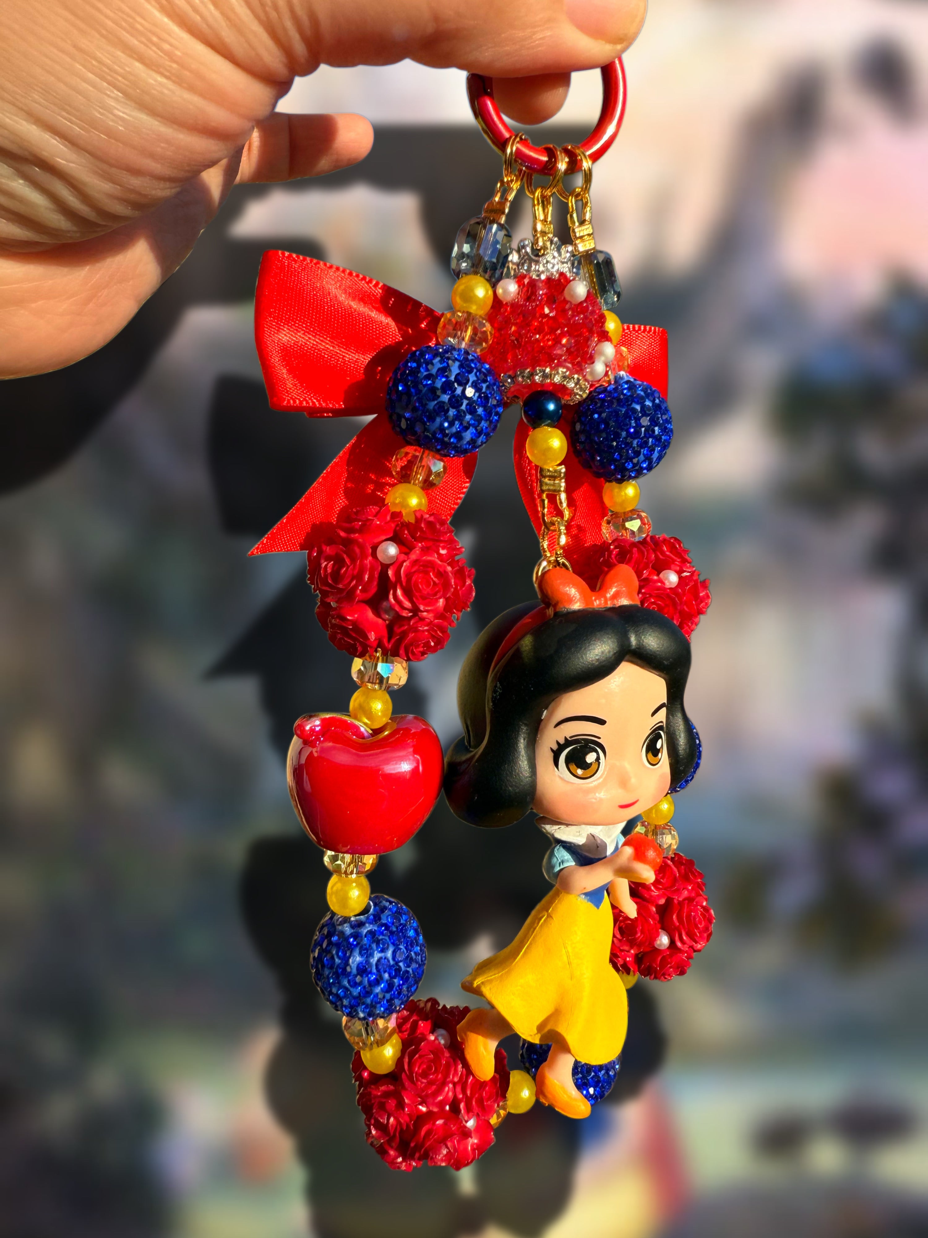 Snow White charm 🍎✨