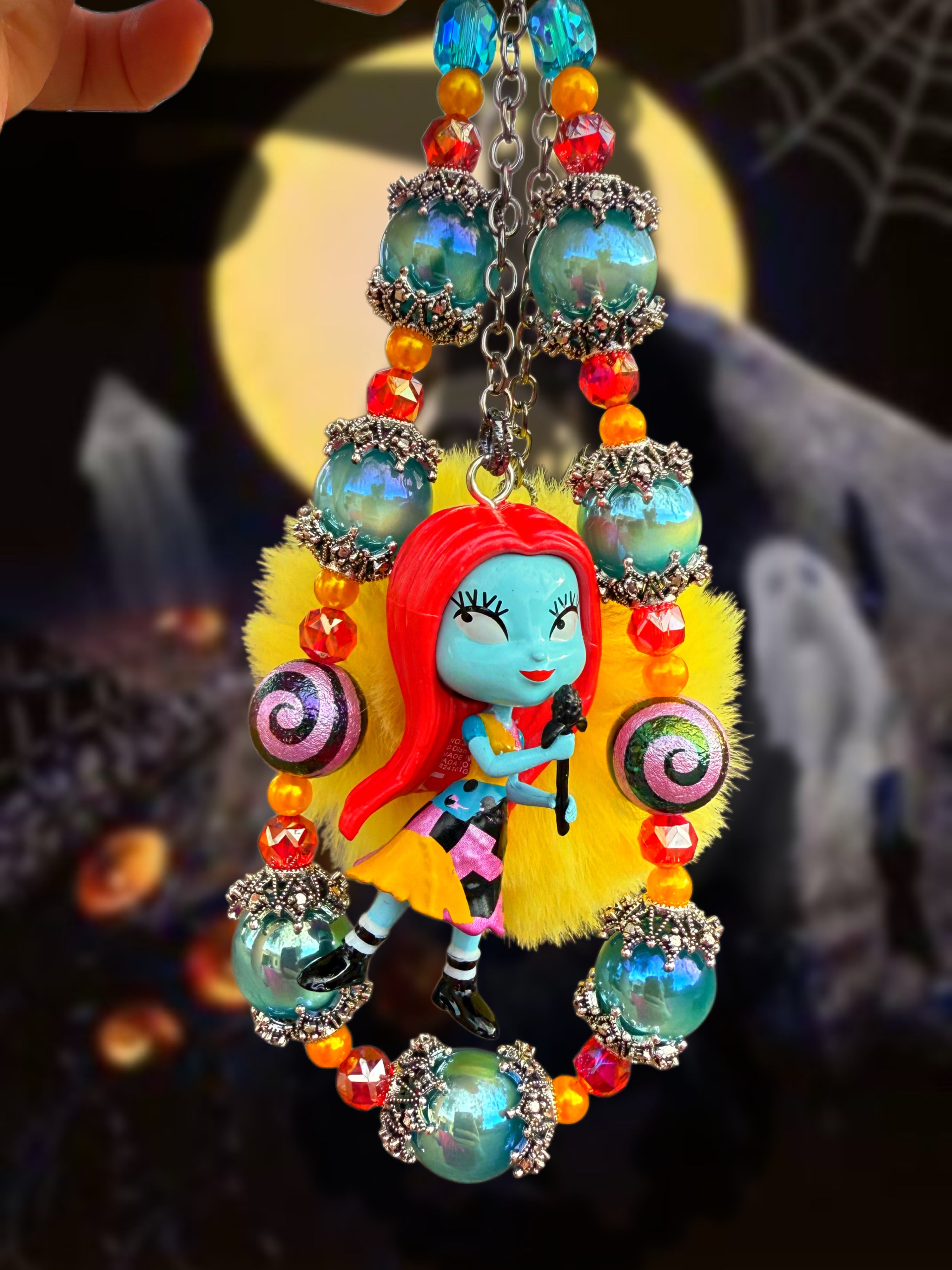Sally metal fig charm 💙