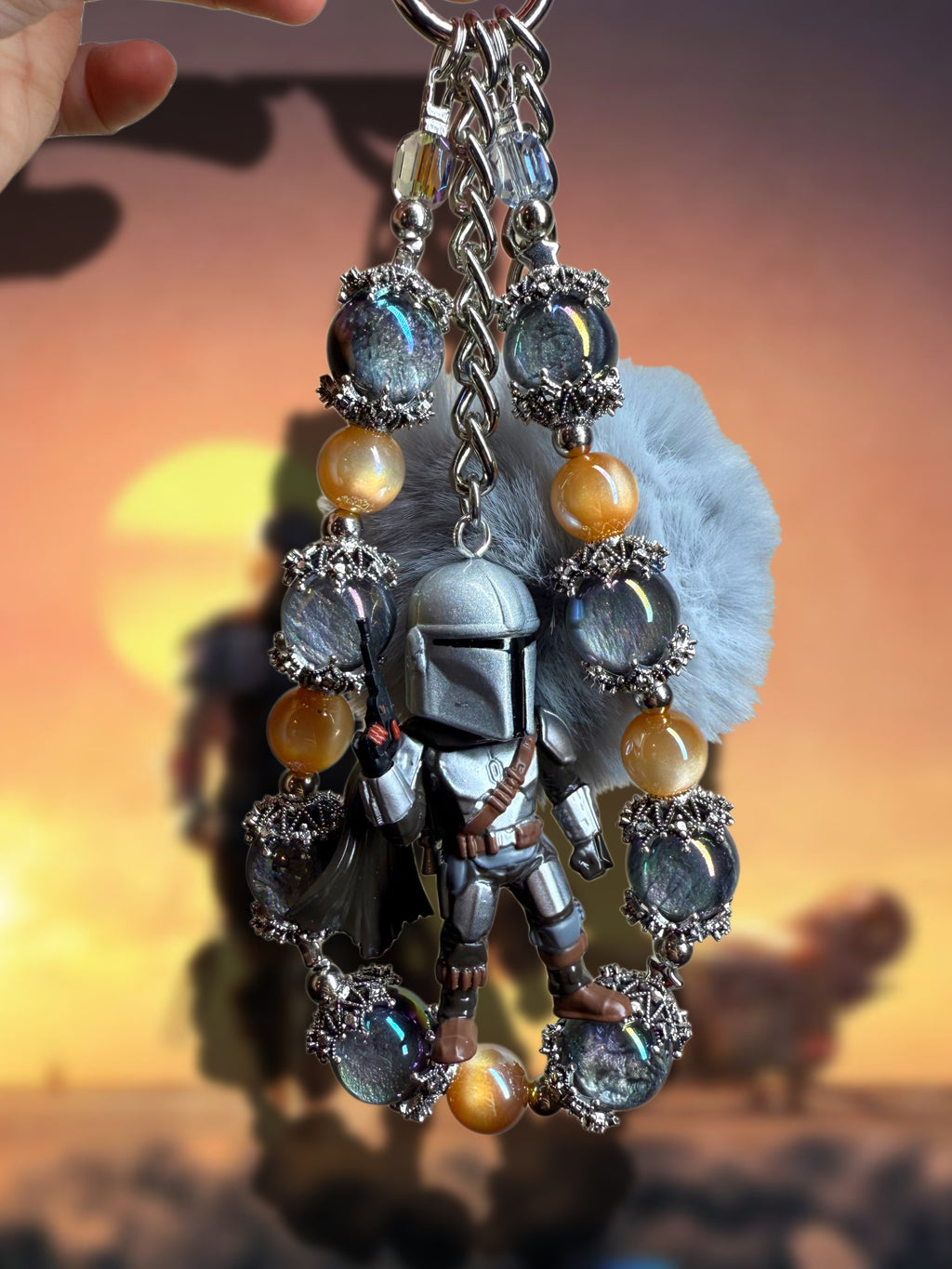 Mando metal fig charm ✨